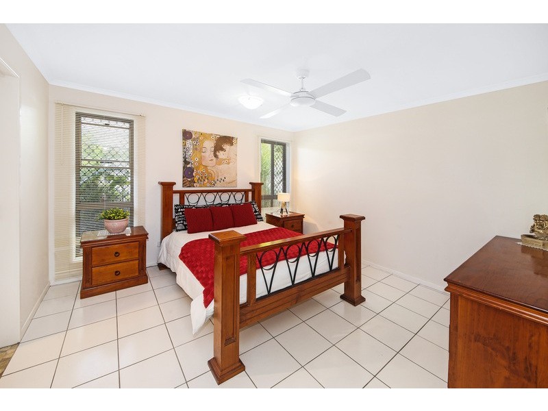 63 Griffith Ave, Tewantin QLD 4565