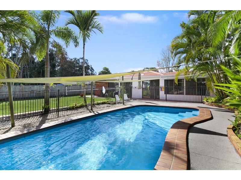 63 Griffith Ave, Tewantin QLD 4565
