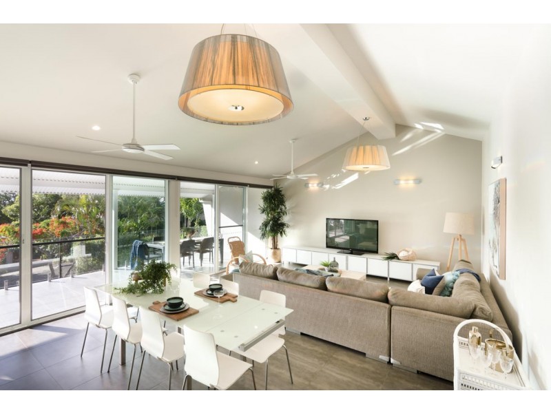 14 ATTUNGA HEIGHTS, Noosa Heads QLD 4567