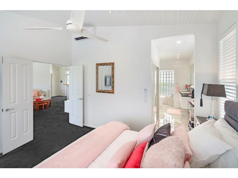 48 Ward Street, Tewantin QLD 4565
