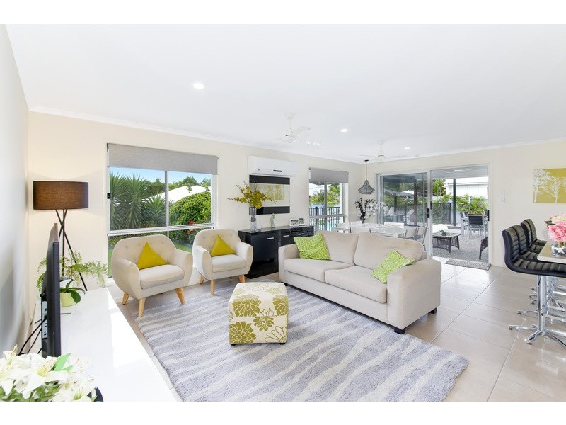 10 Shire Drive, Noosaville QLD 4566