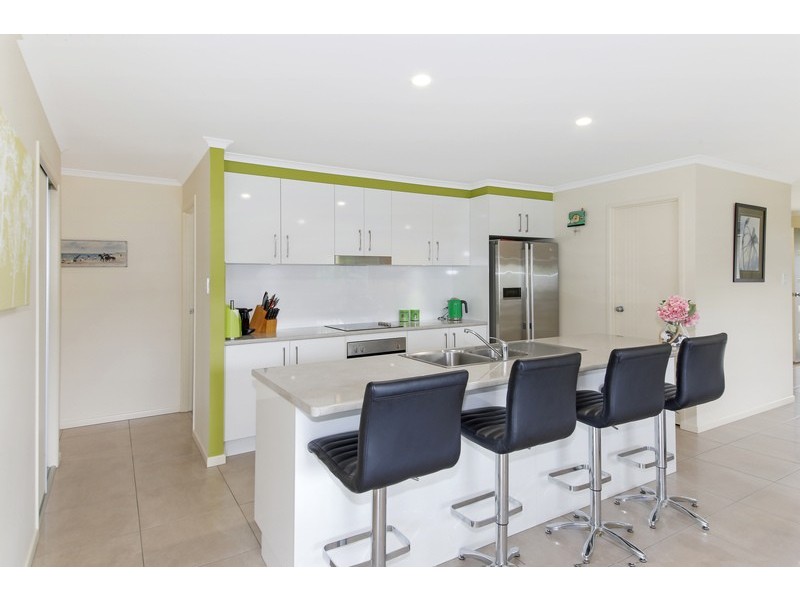 10 Shire Drive, Noosaville QLD 4566