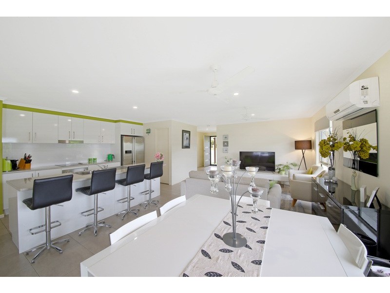 10 Shire Drive, Noosaville QLD 4566