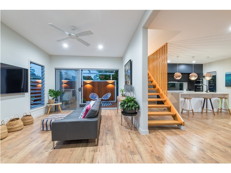 7 BLUE GUM ROAD, Noosa Heads QLD 4567