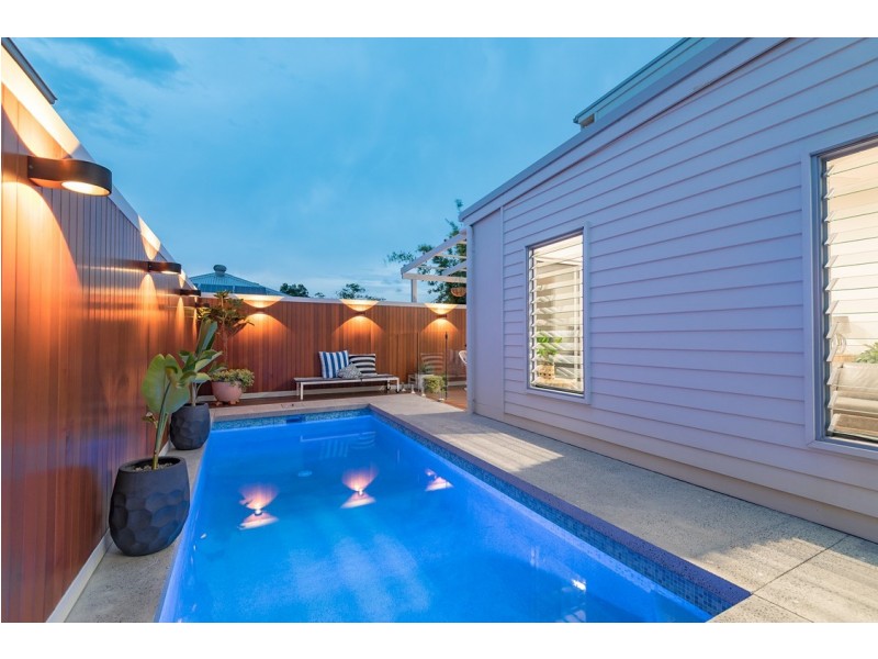 7 BLUE GUM ROAD, Noosa Heads QLD 4567