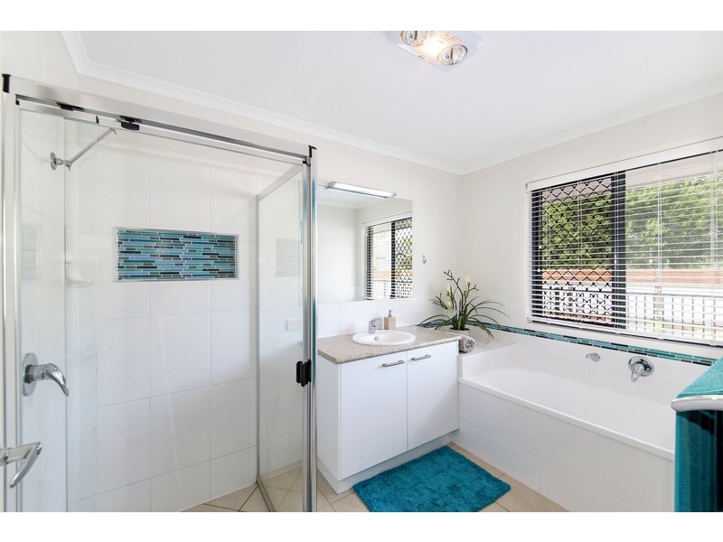 5 Lindfield Circuit, Noosaville QLD 4566