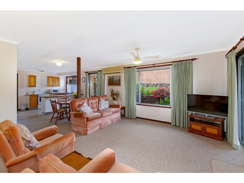 8 Outlook Drive, Tewantin QLD 4565