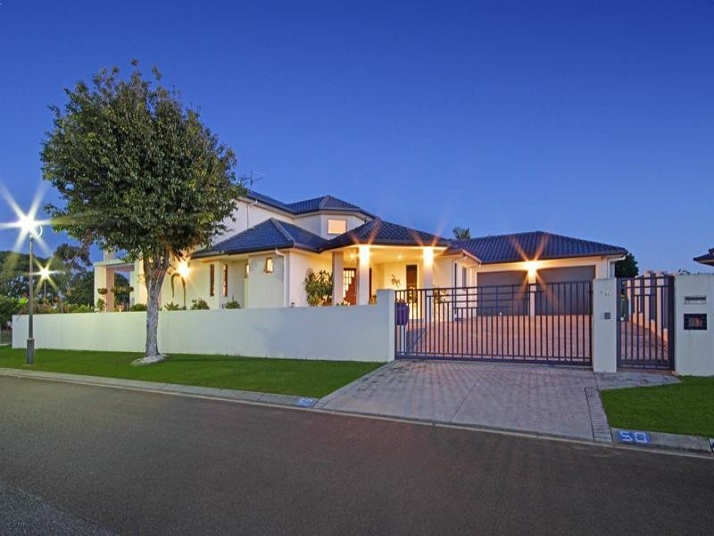 50 KALOWENDHA AVENUE, Pelican Waters QLD 4551