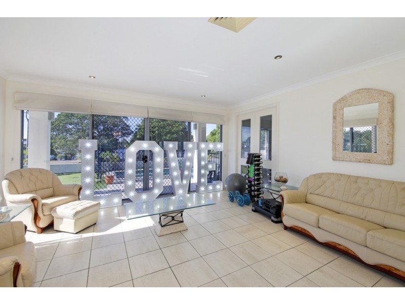 50 KALOWENDHA AVENUE, Pelican Waters QLD 4551