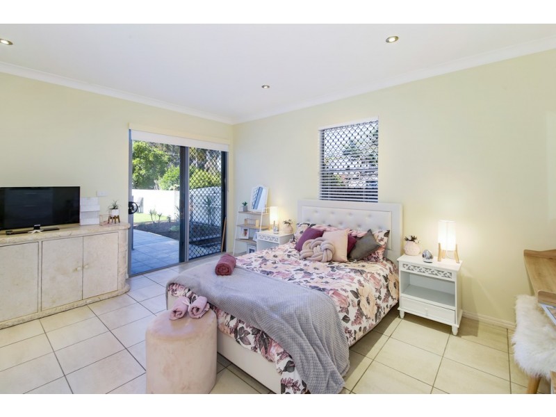 50 KALOWENDHA AVENUE, Pelican Waters QLD 4551