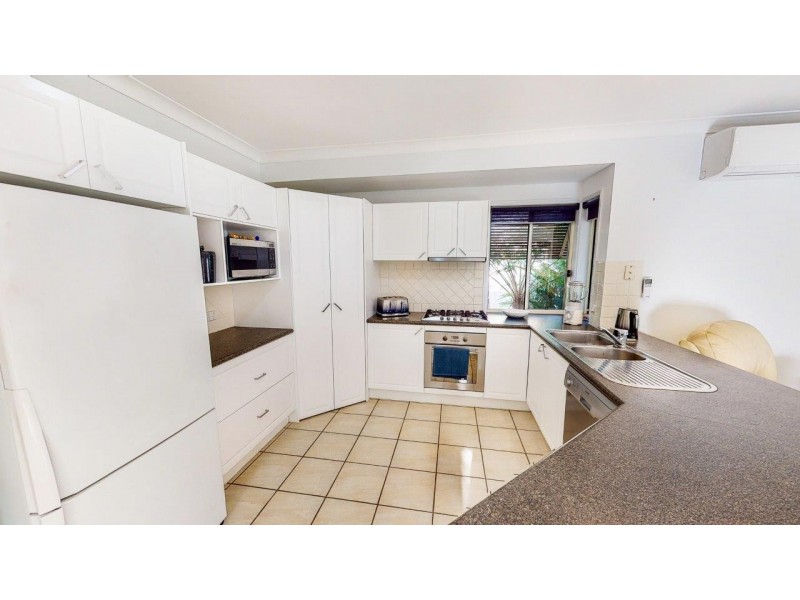 6 Bloodwood Place, Cooroibah QLD 4565