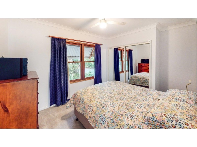 6 Bloodwood Place, Cooroibah QLD 4565