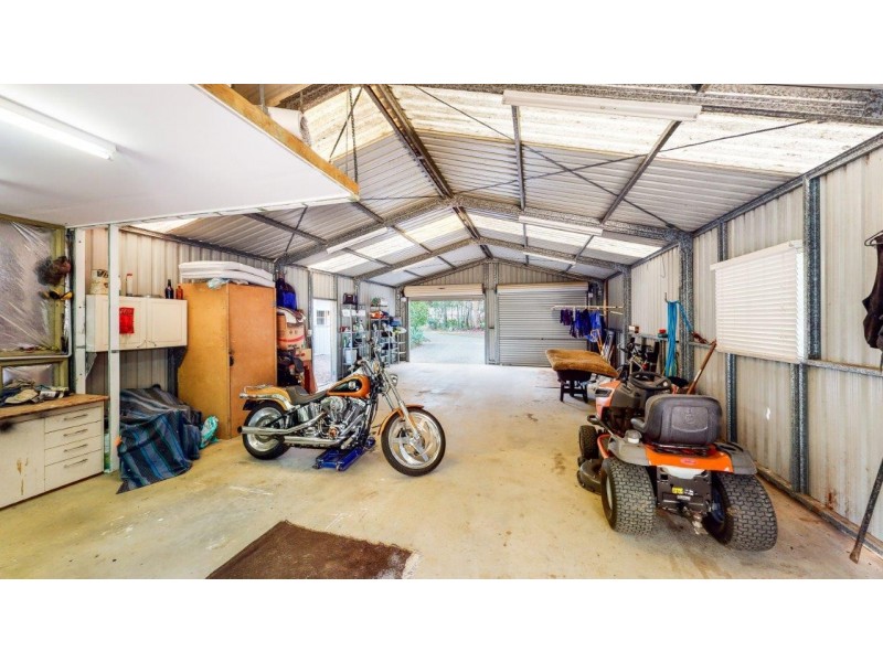 6 Bloodwood Place, Cooroibah QLD 4565