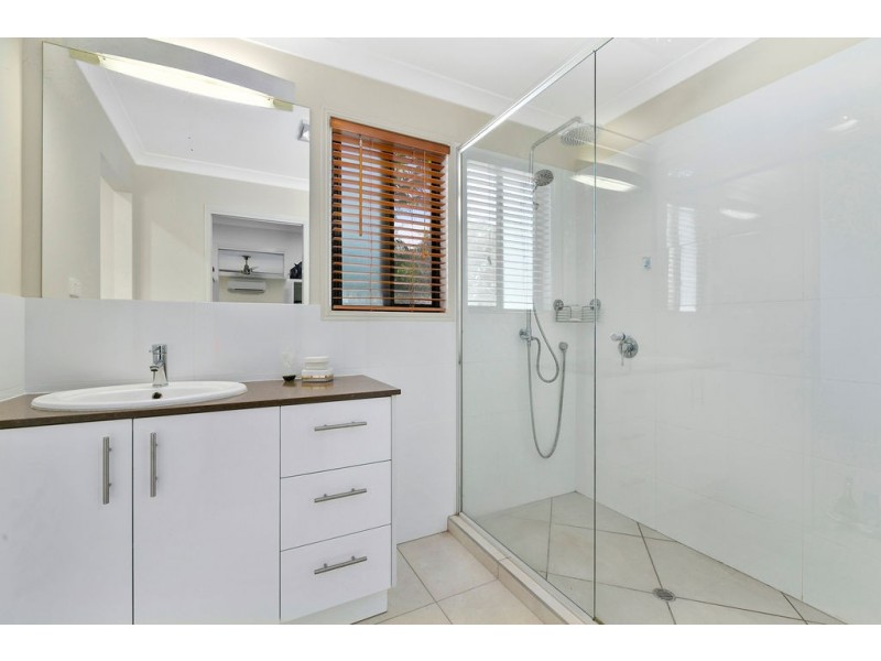 17 Misty Lane, Cooroibah QLD 4565