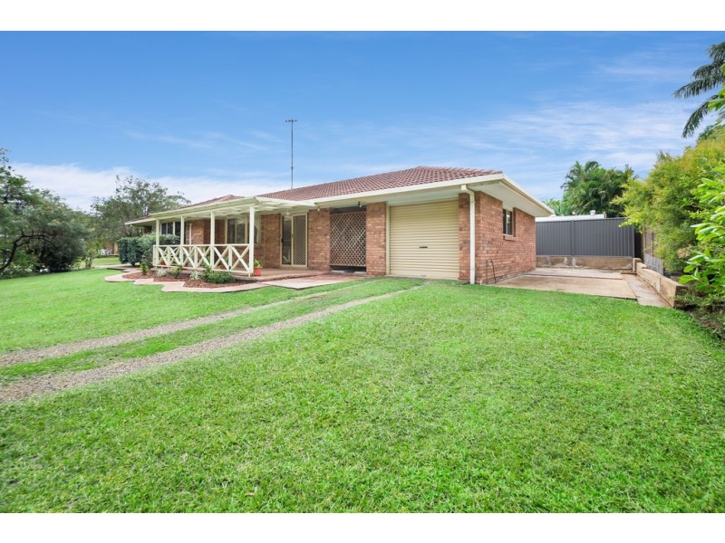 17 Thompson Cres, Tewantin QLD 4565