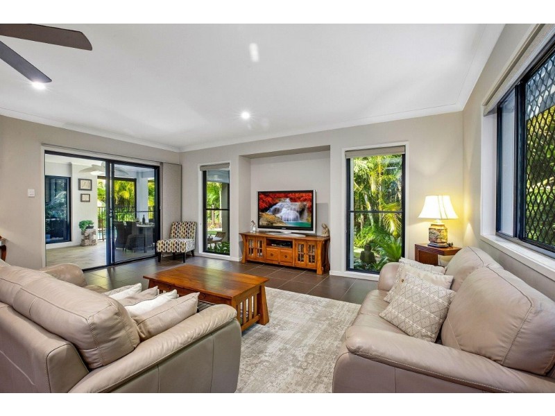 21 Gympie Street, Tewantin QLD 4565