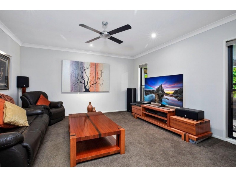21 Gympie Street, Tewantin QLD 4565