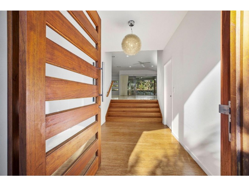 200 The Avenue, Peregian Springs QLD 4573