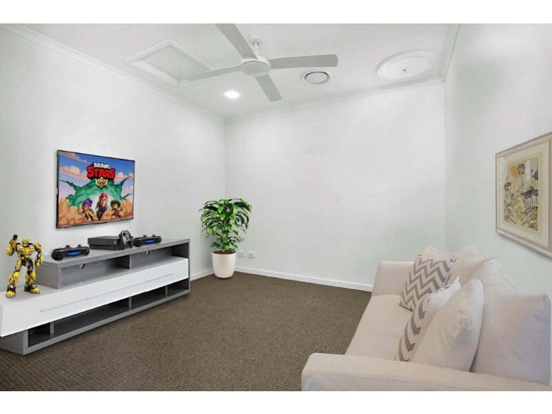 200 The Avenue, Peregian Springs QLD 4573