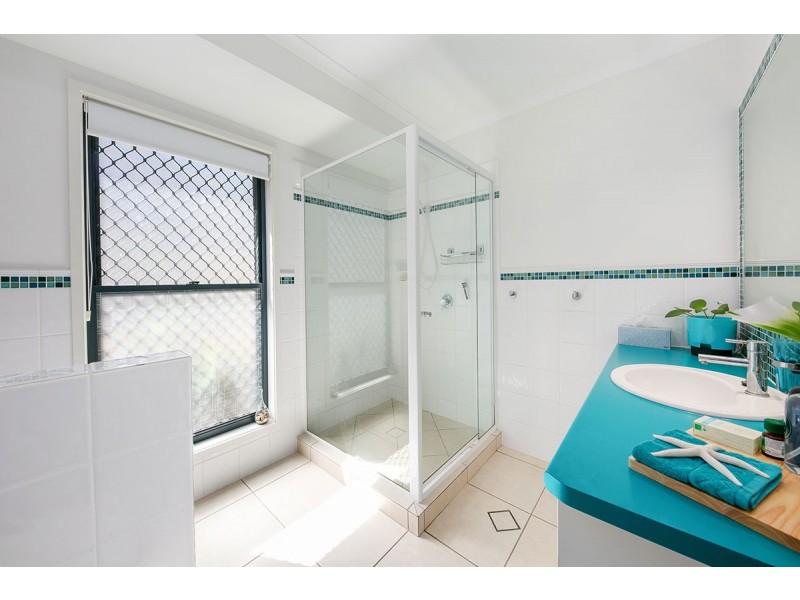 28 SUGARGUM PLACE, Black Mountain QLD 4563