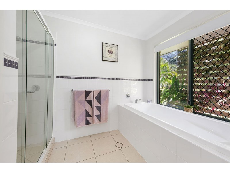 28 SUGARGUM PLACE, Black Mountain QLD 4563