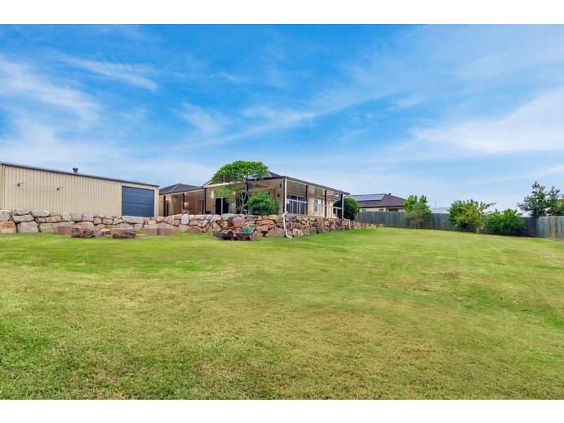 15 SHARYN PLACE, Glass House Mountains QLD 4518