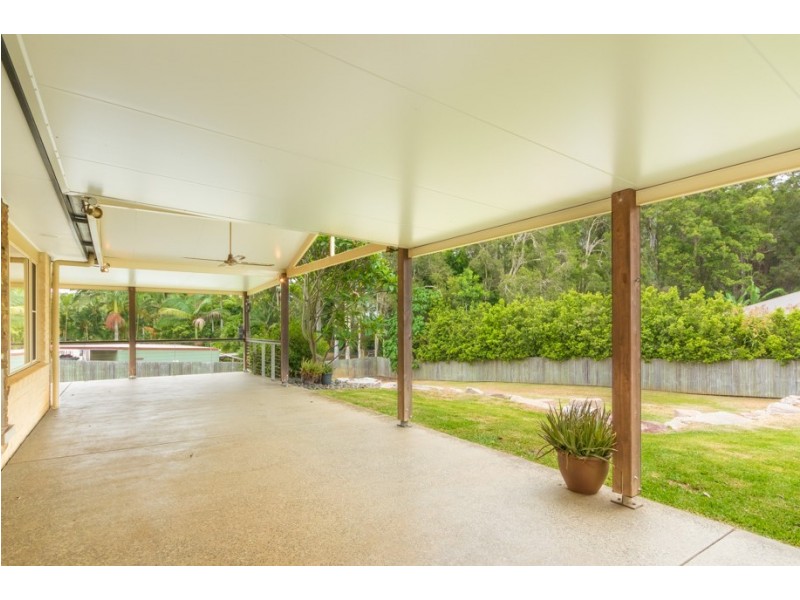 15 SHARYN PLACE, Glass House Mountains QLD 4518