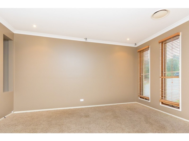 15 SHARYN PLACE, Glass House Mountains QLD 4518