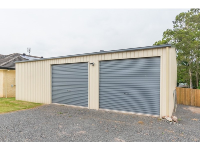 15 SHARYN PLACE, Glass House Mountains QLD 4518