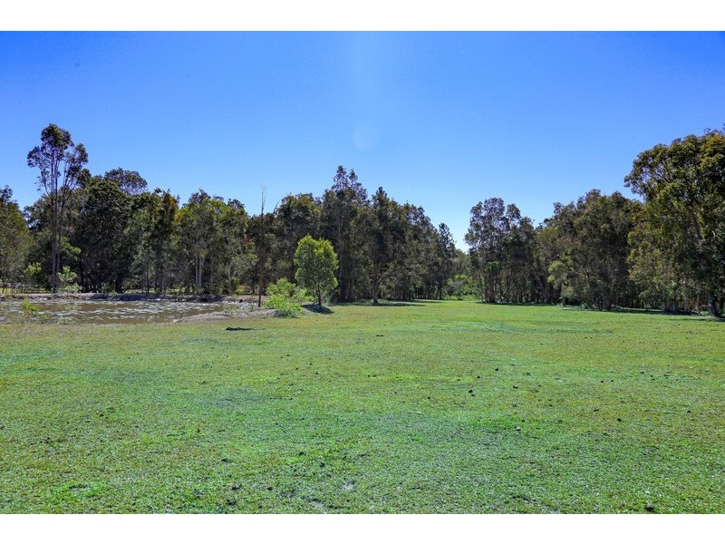 6A Illoura Place, Cooroibah QLD 4565