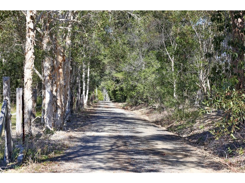 6A Illoura Place, Cooroibah QLD 4565