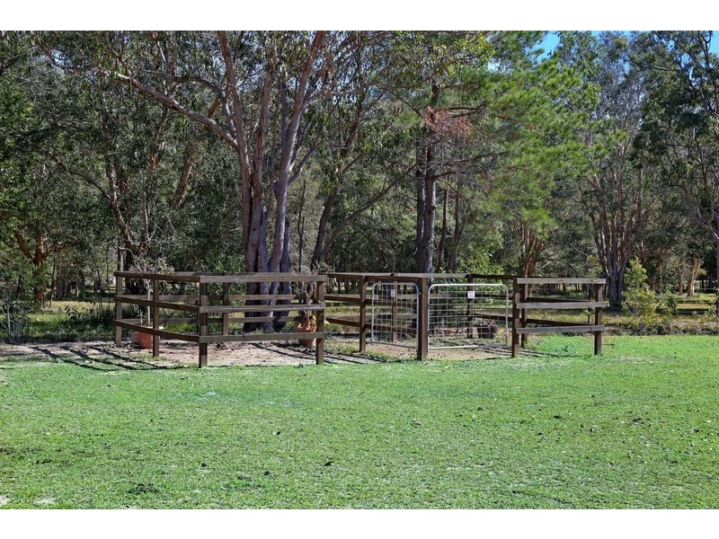 6A Illoura Place, Cooroibah QLD 4565