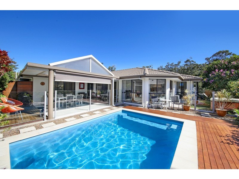 8 Wentworth Street, Tewantin QLD 4565