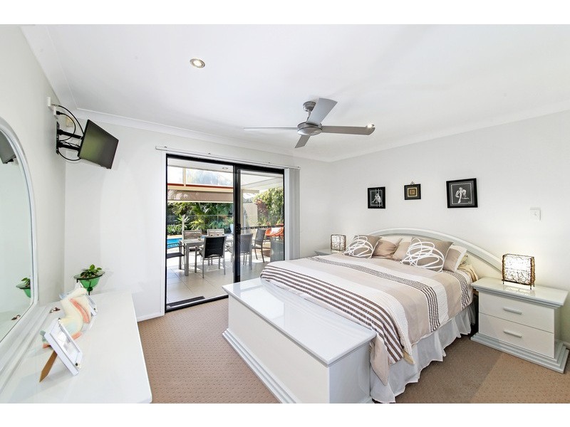 8 Wentworth Street, Tewantin QLD 4565