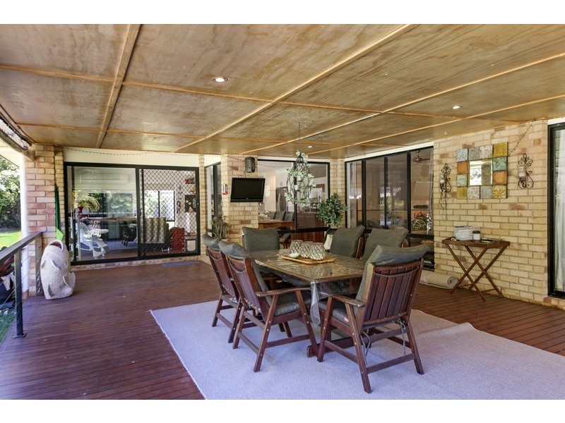 108 Illoura Place, Cooroibah QLD 4565