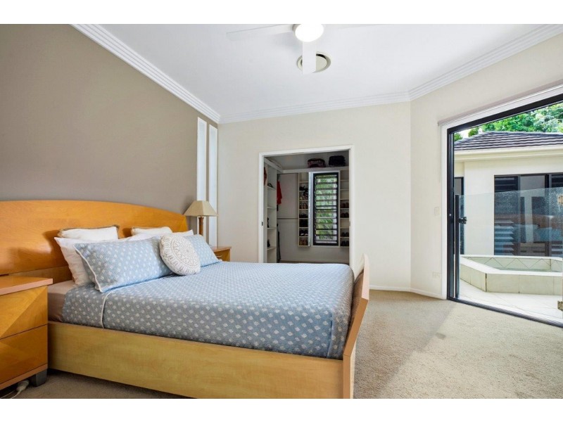 10 Fairway Parade, Peregian Springs QLD 4573