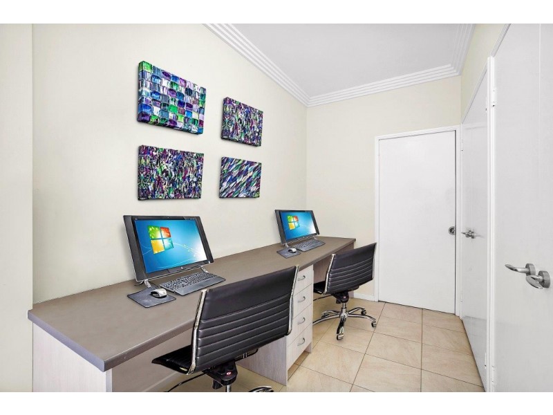 10 Fairway Parade, Peregian Springs QLD 4573