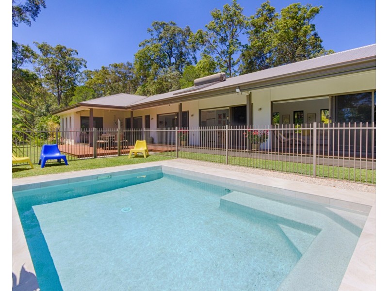 43 HIGHLAND DRIVE, Lake Macdonald QLD 4563