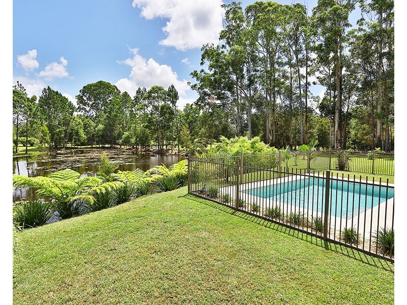 43 HIGHLAND DRIVE, Lake Macdonald QLD 4563