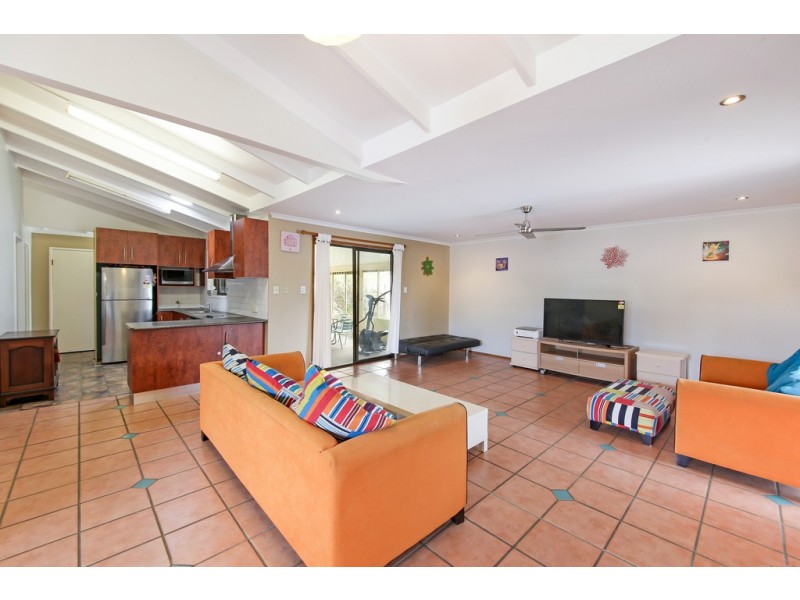 25 Furness Drive, Tewantin QLD 4565