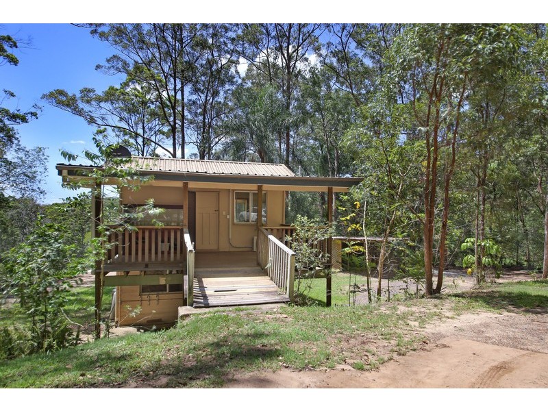 37 McIntyre Lane, Tinbeerwah QLD 4563