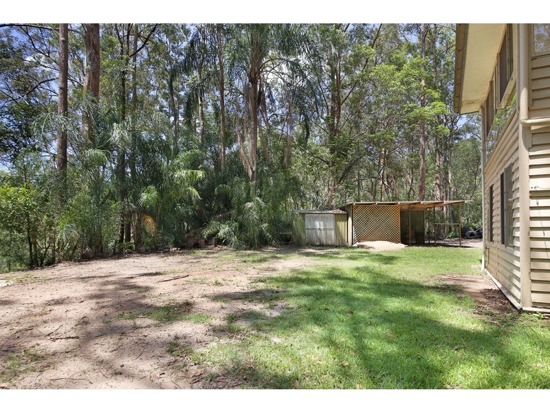 37 McIntyre Lane, Tinbeerwah QLD 4563