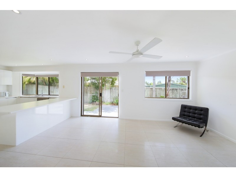 12 Hall Court, Tewantin QLD 4565