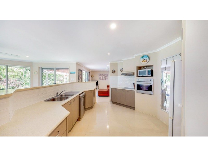 6 Wirra Place, Tewantin QLD 4565