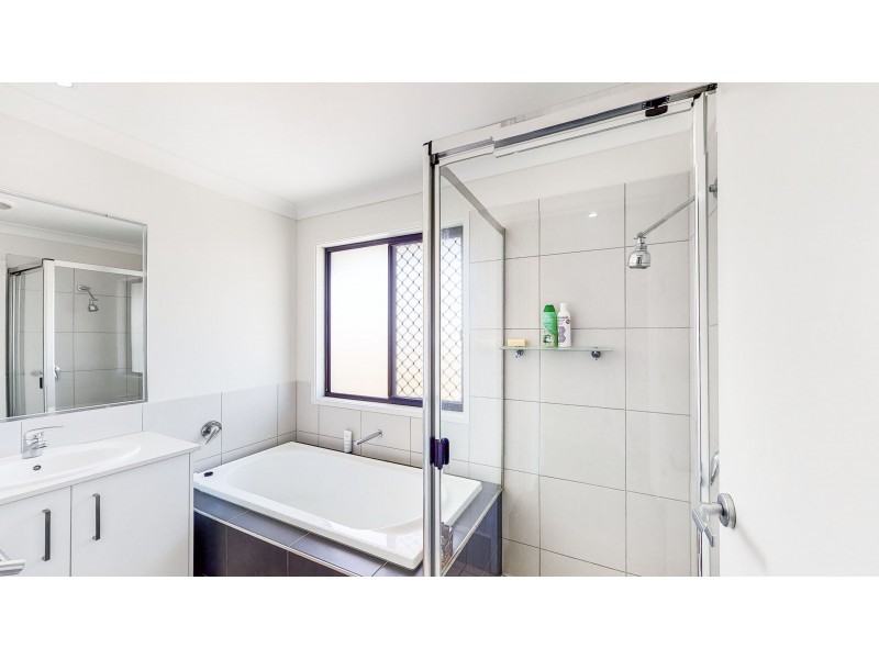 1/44 Kauri Crescent, Peregian Springs QLD 4573