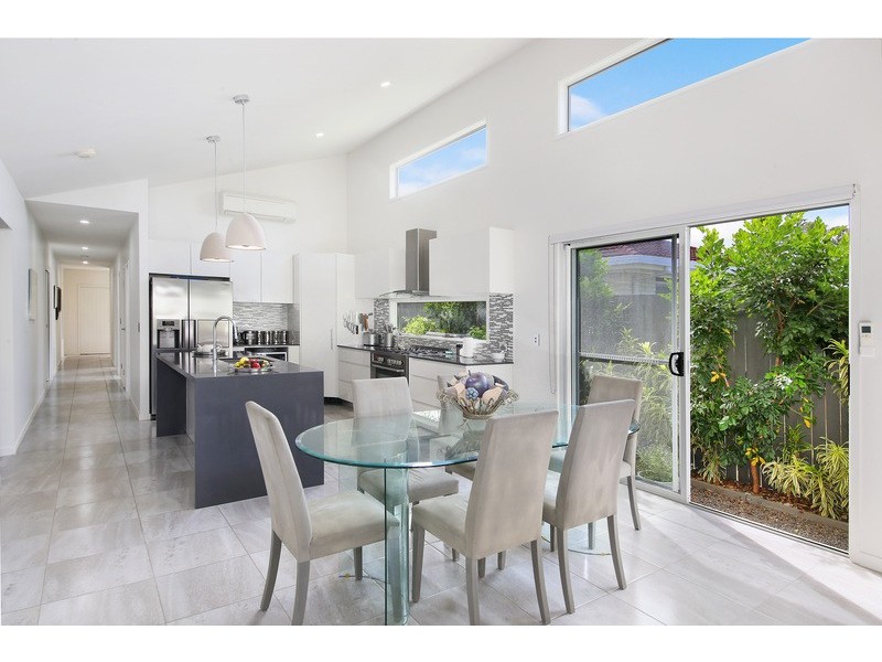 43 Hay Street, Tewantin QLD 4565