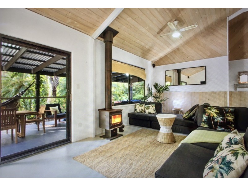 238 Kinmond Creek Road, Cootharaba QLD 4565