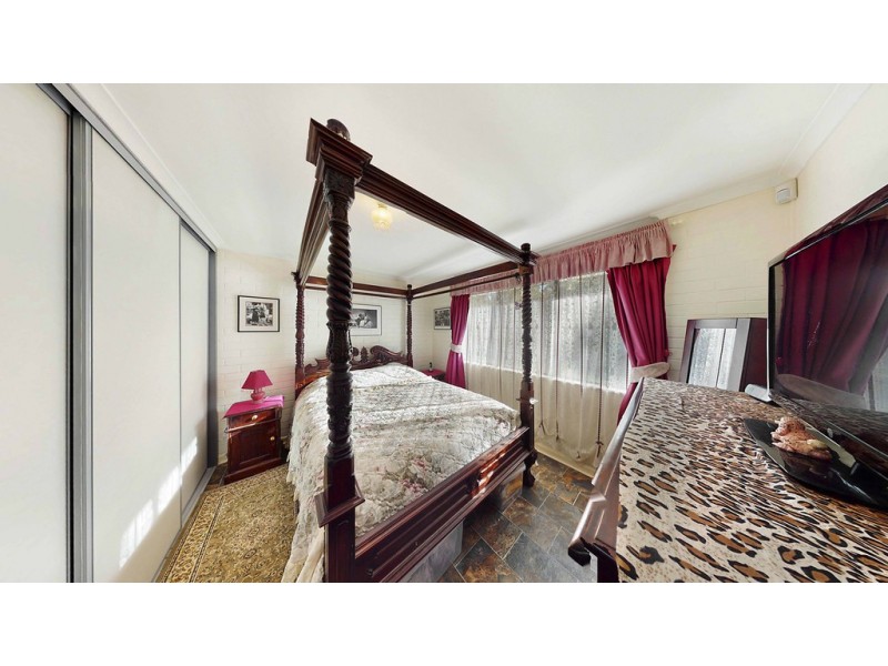 980 Cootharaba Road, Cootharaba QLD 4565