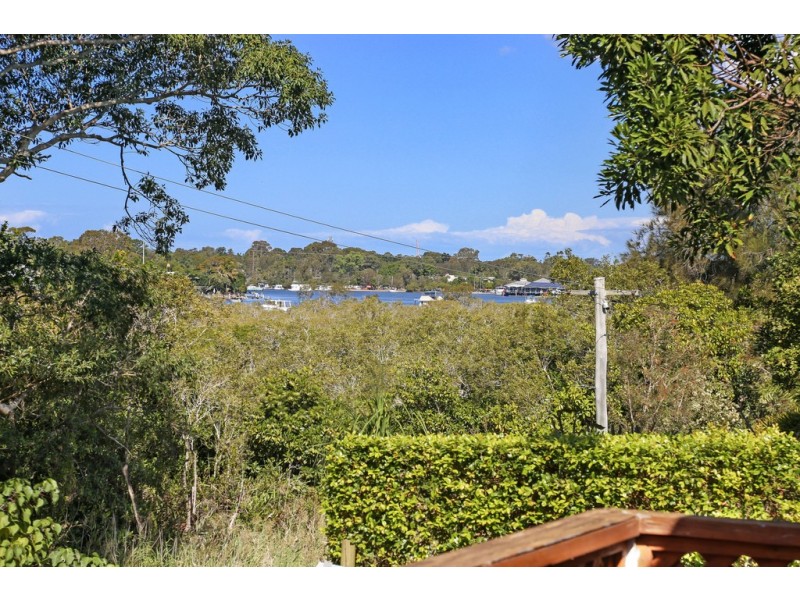 8 – 10 Ada Street, Tewantin QLD 4565