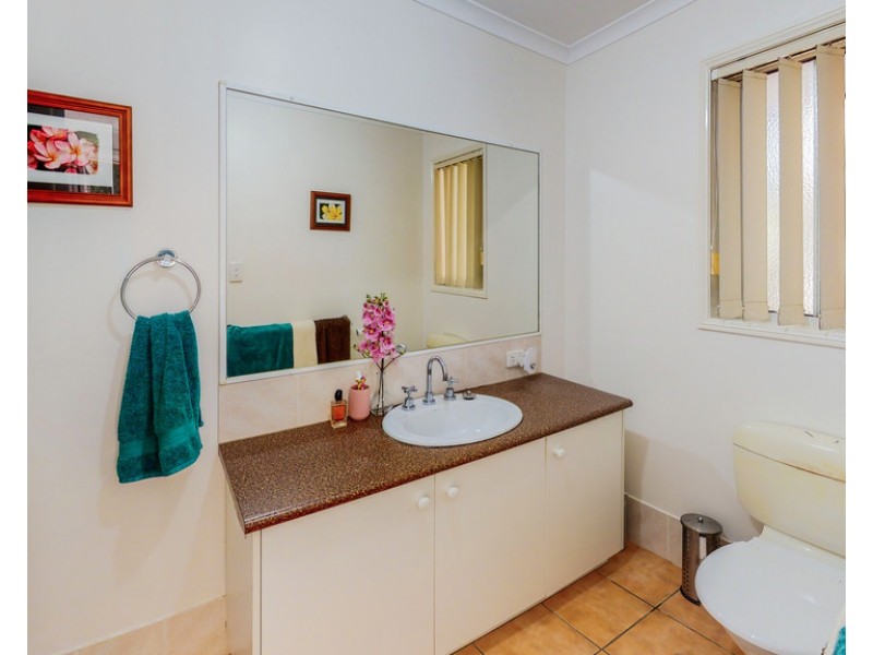 1 PARKDALE AVENUE, Doonan QLD 4562